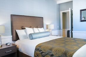 Ocean Echo Inn and Beach Cottages