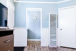 Ocean Echo Inn and Beach Cottages