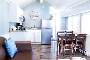 Ocean Echo Inn and Beach Cottages