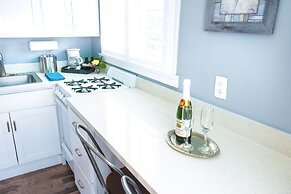 Ocean Echo Inn and Beach Cottages