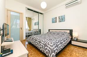 Alma Apartments