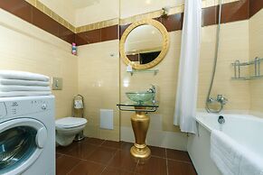 Alma Apartments