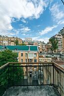 Alma Apartments