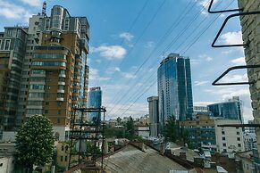 Alma Apartments