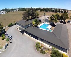 Thornton Lodge Motel