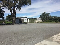 Thornton Lodge Motel