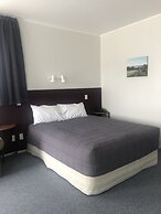 Thornton Lodge Motel