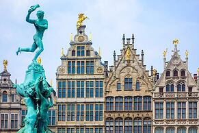 Holiday Inn Express Antwerp City Centre by IHG