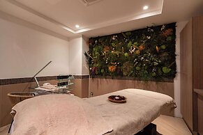 Zenitude Hotel la Valadiere, Ascend Hotel Collection