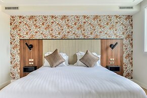 Zenitude Hotel la Valadiere, Ascend Hotel Collection