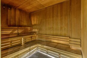 Zenitude Hotel la Valadiere, Ascend Hotel Collection