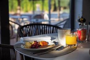 Zenitude Hotel la Valadiere, Ascend Hotel Collection