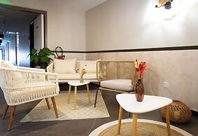 Zenitude Hotel la Valadiere, Ascend Hotel Collection