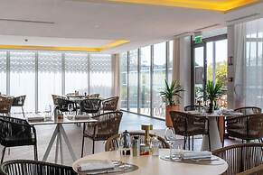 Zenitude Hotel la Valadiere, Ascend Hotel Collection