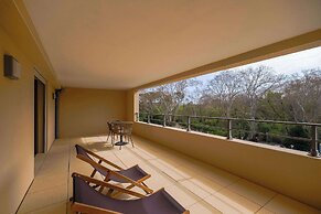 Zenitude Hotel la Valadiere, Ascend Hotel Collection