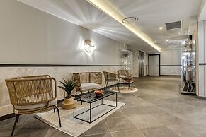 Zenitude Hotel la Valadiere, Ascend Hotel Collection