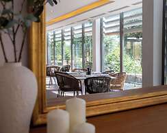 Zenitude Hotel la Valadiere, Ascend Hotel Collection