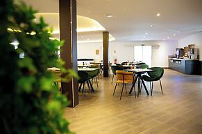 Zenitude Hotel la Valadiere, Ascend Hotel Collection