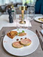 Zenitude Hotel la Valadiere, Ascend Hotel Collection