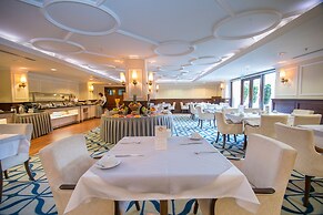 Tiflis Palace