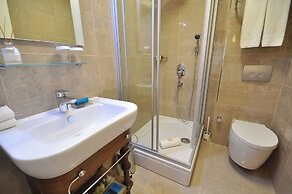 Neorion Hotel - Special Class