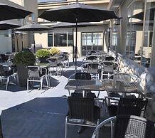 Prestige Vernon Hotel