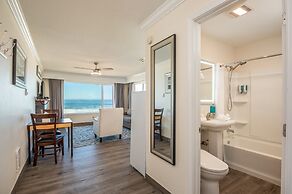 Sailor Jack's Oceanfront Inn