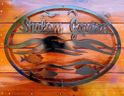 Sailor Jack's Oceanfront Inn