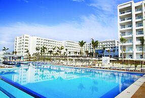 Hotel Riu Playa Blanca - All Inclusive