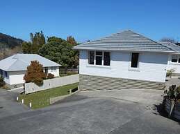 Cheviot Park Motor Lodge