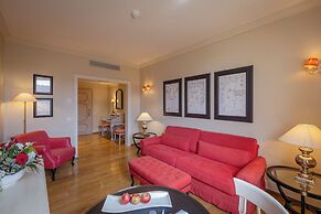 Resort Collina d'Oro, Starhotels Collezione