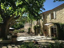 Mas Valentine Hôtel