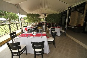 Mount Meru Hotel