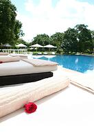 Mount Meru Hotel