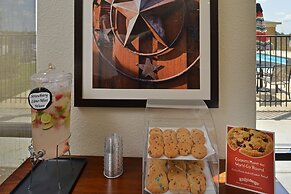 Comfort Inn & Suites Victoria North