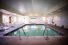Bay Pointe Inn