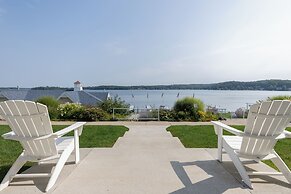 Bay Pointe Inn