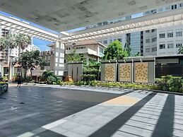 The Narathiwas Hotel & Residence Sathorn Bangkok