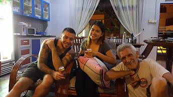 Jesselton Cabin - Hostel