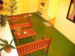 Jesselton Cabin - Hostel