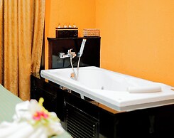 Quality Beach Resorts and Spa Patong