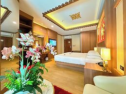 Quality Beach Resorts and Spa Patong