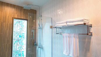 Quality Beach Resorts and Spa Patong