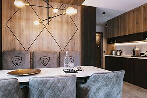 GLEMM by AvenidA Superior Hotel & Residences