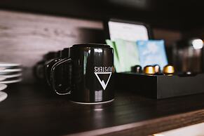 GLEMM by AvenidA Superior Hotel & Residences