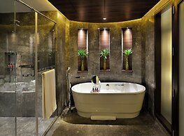 The LaLiT Chandigarh