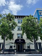 Urban Boutique Hotel