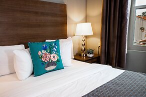 Urban Boutique Hotel