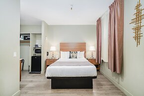 Urban Boutique Hotel