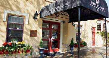 Urban Boutique Hotel